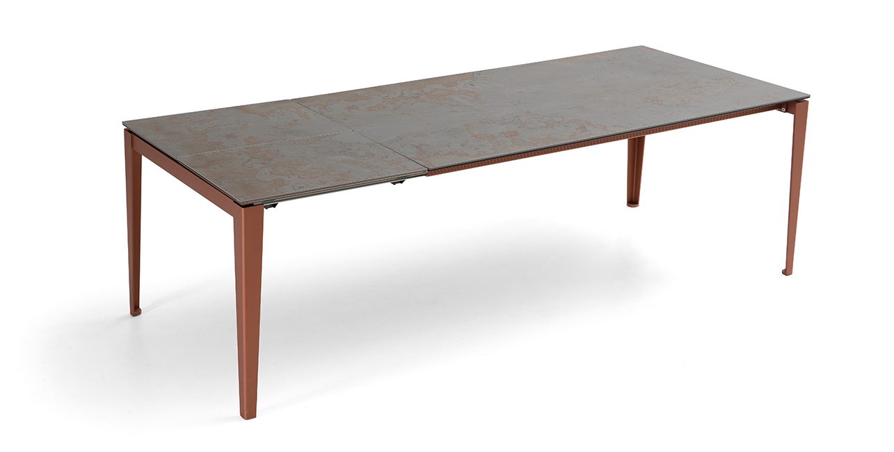 ESSTISCH DYLAN KERAMIK