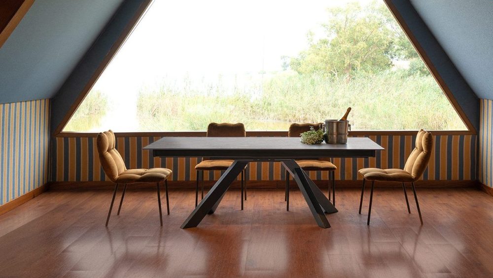 TISCH ALPS DEKTON LAURENT + STUHL FOREST