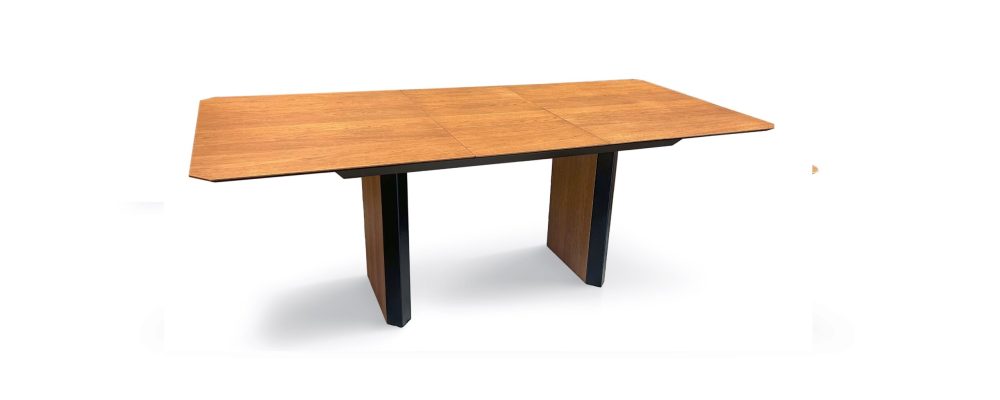 TABLE DE SALLE À MANGER TOTEM EN PLACAGE CHÊNE